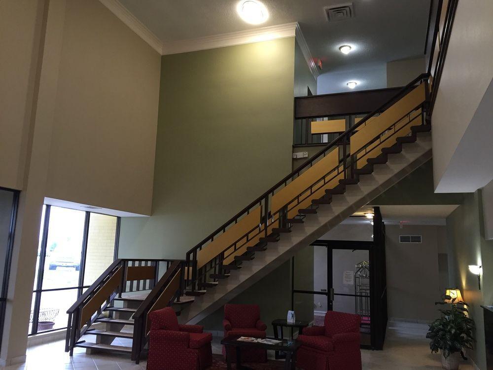 Baymont By Wyndham Kokomo Ngoại thất bức ảnh
