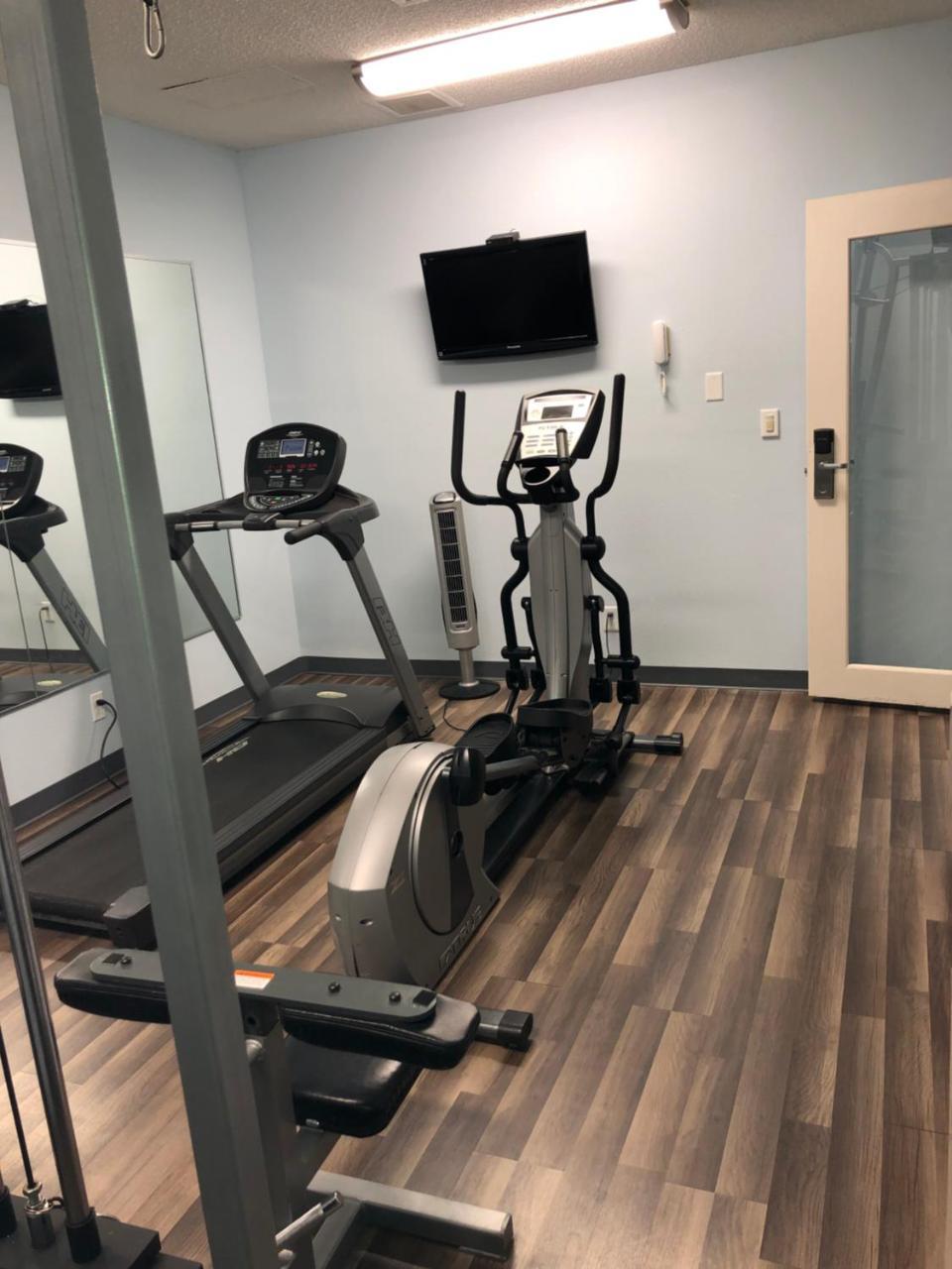 Baymont By Wyndham Kokomo Ngoại thất bức ảnh